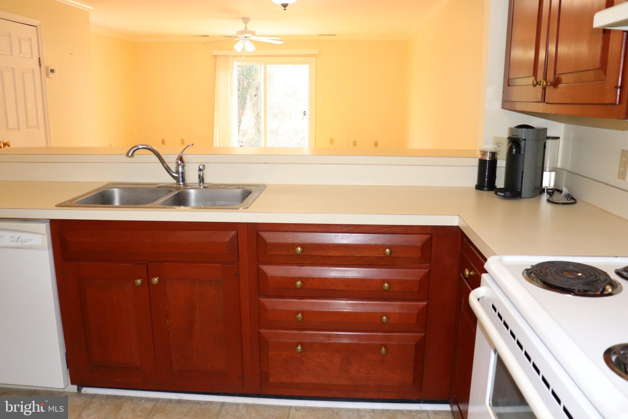 FRANKLIN SQUARE - Residential