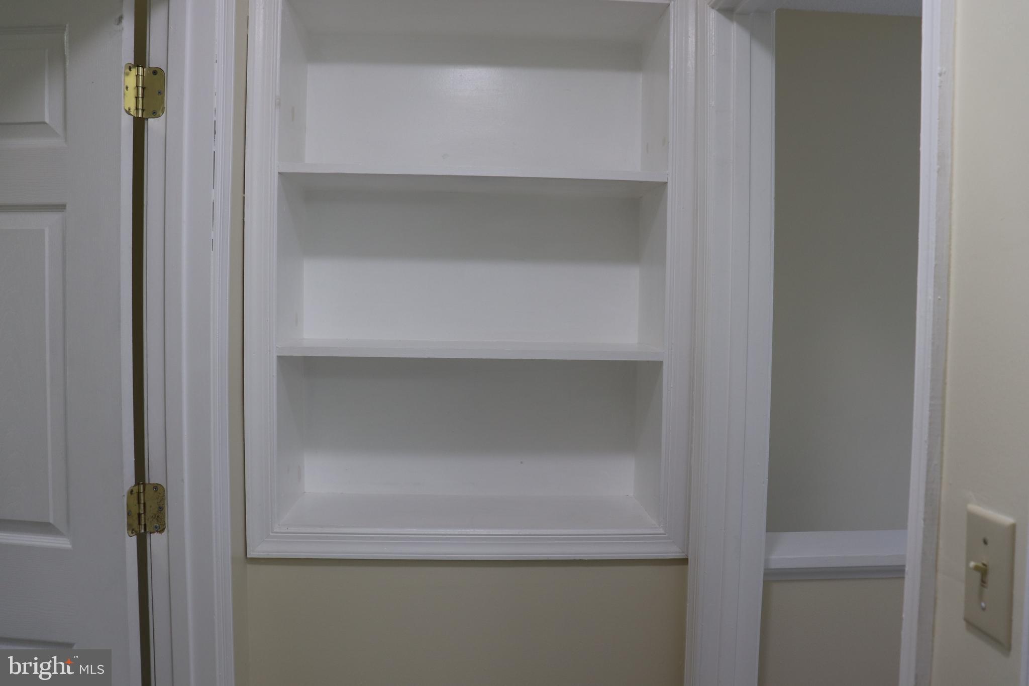 FRANKLIN SQUARE - Residential