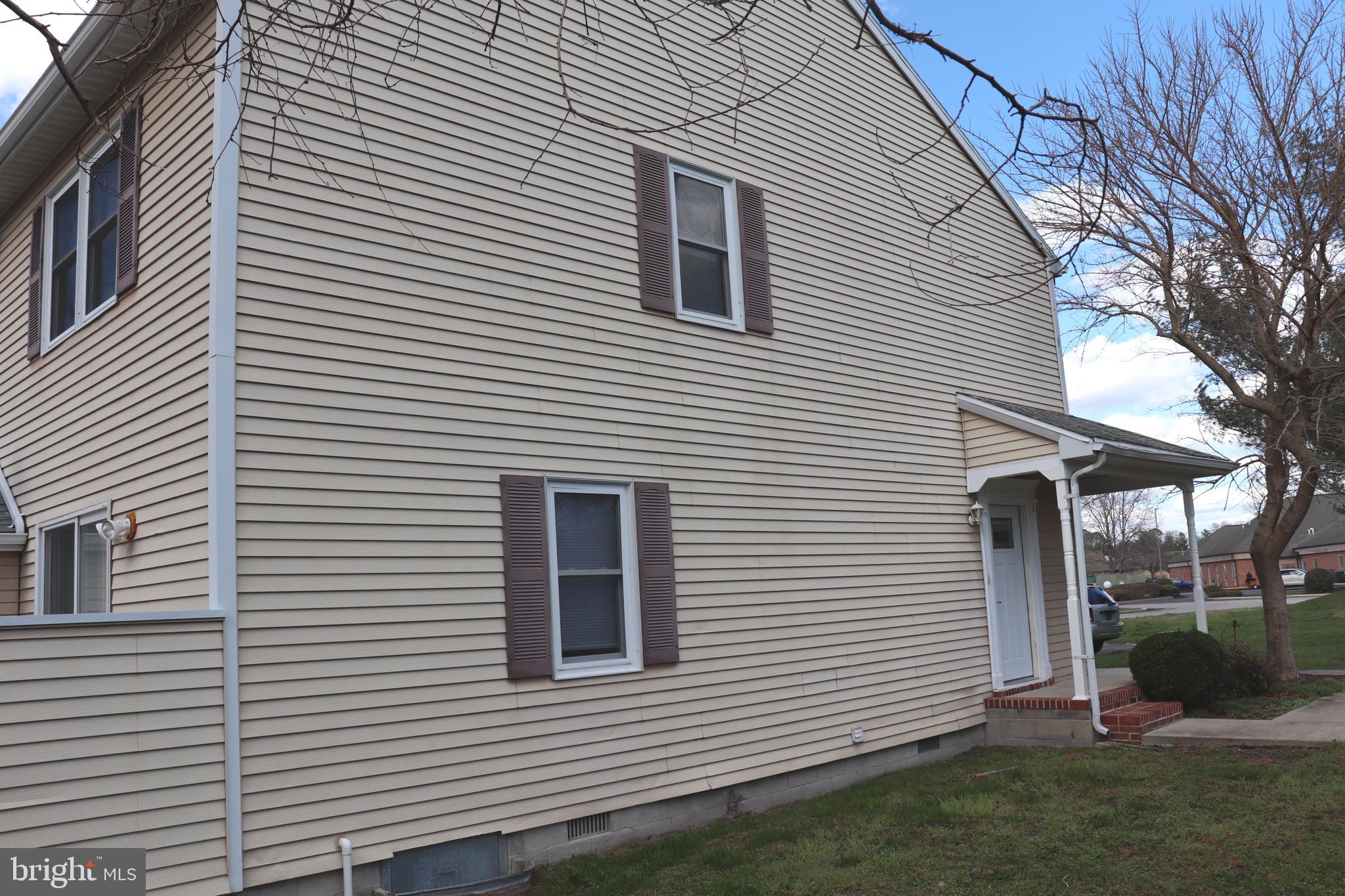 FRANKLIN SQUARE - Residential