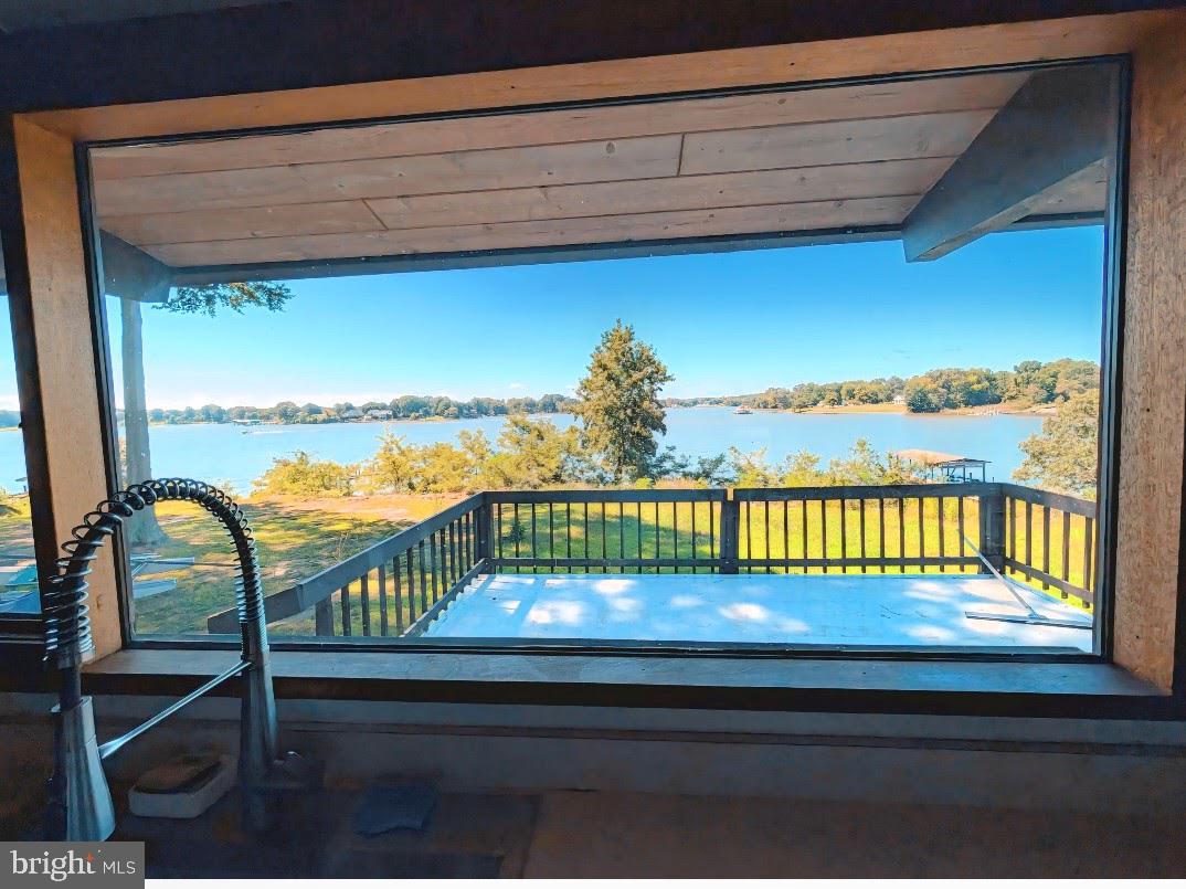 73 SYLVAN GLADE DRIVE