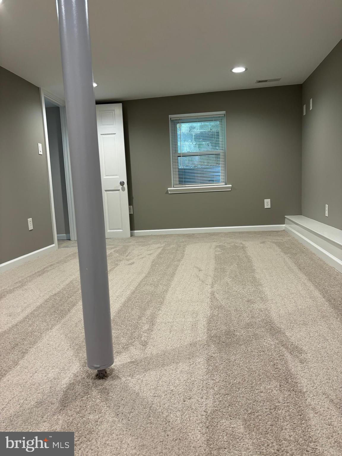 SPRINGDALE ESTATES - Residential Lease