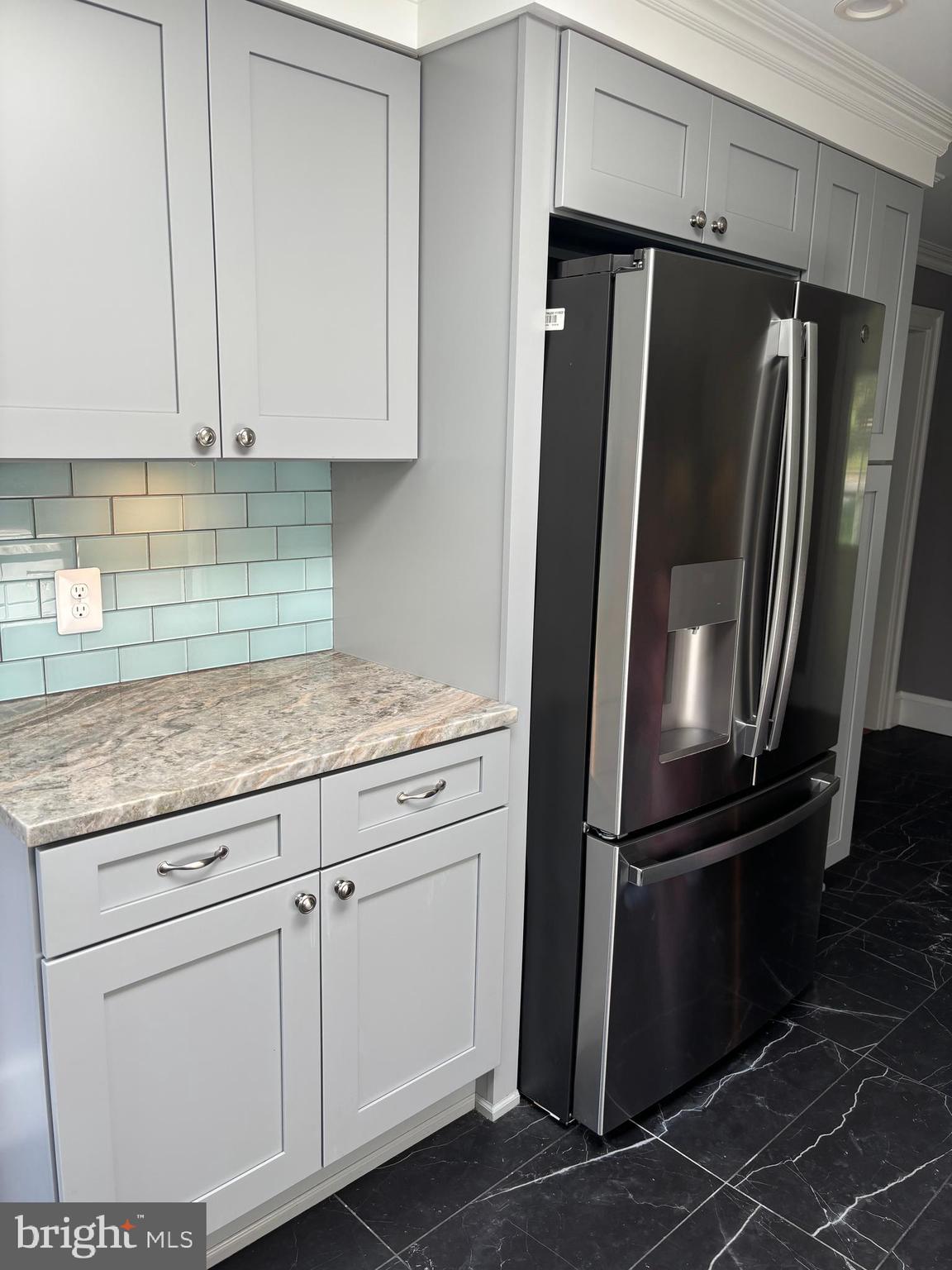 SPRINGDALE ESTATES - Residential Lease