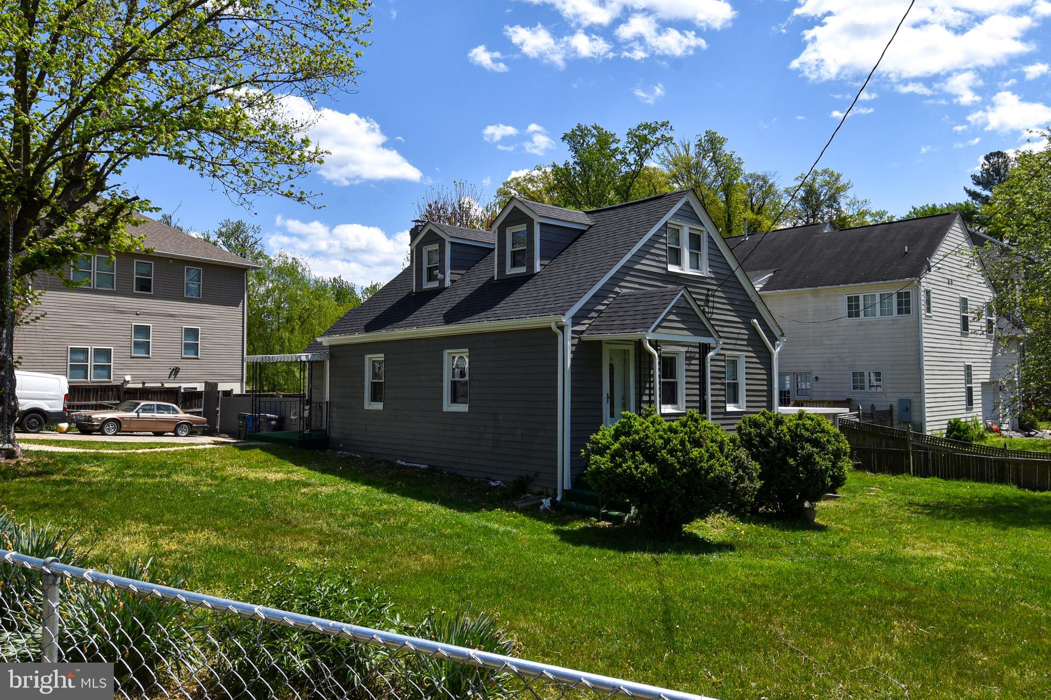 SPRINGDALE ESTATES - Residential Lease