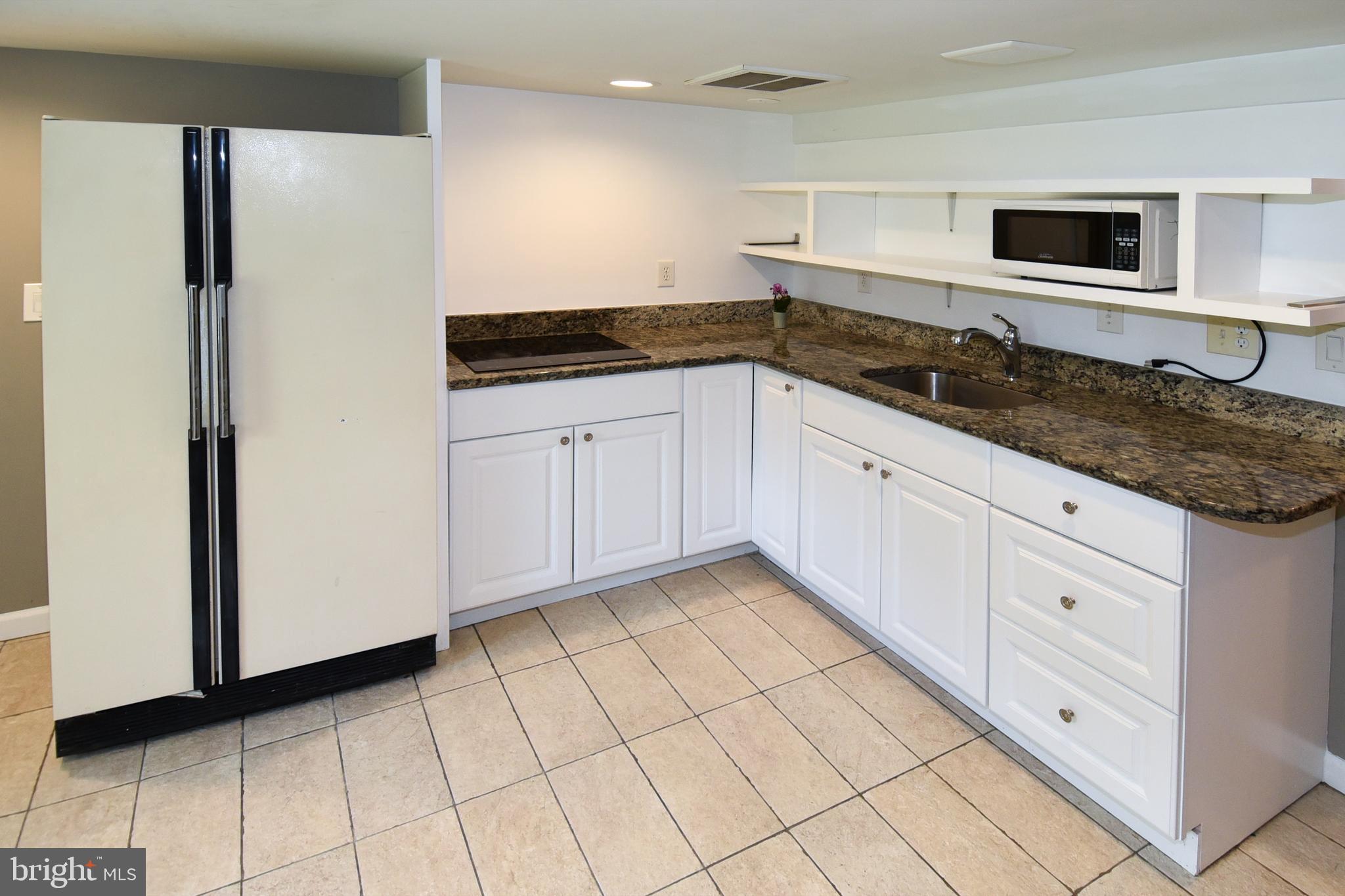 SPRINGDALE ESTATES - Residential Lease