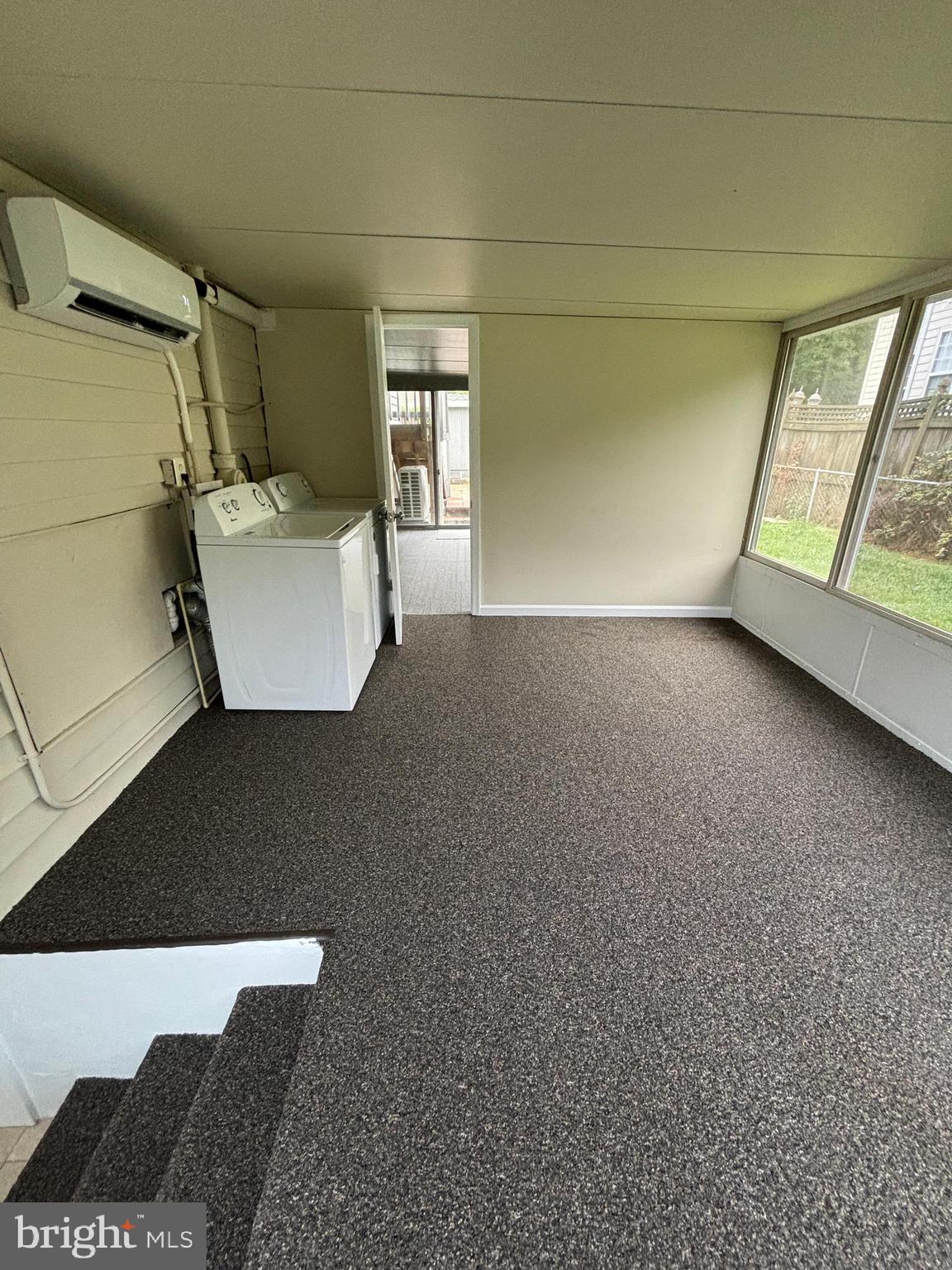 SPRINGDALE ESTATES - Residential Lease