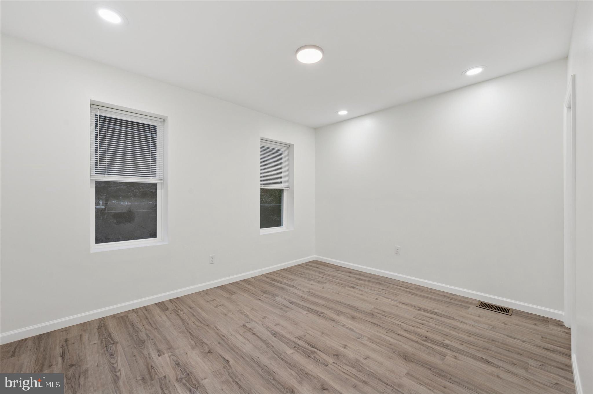 NEWBOLD - Residential