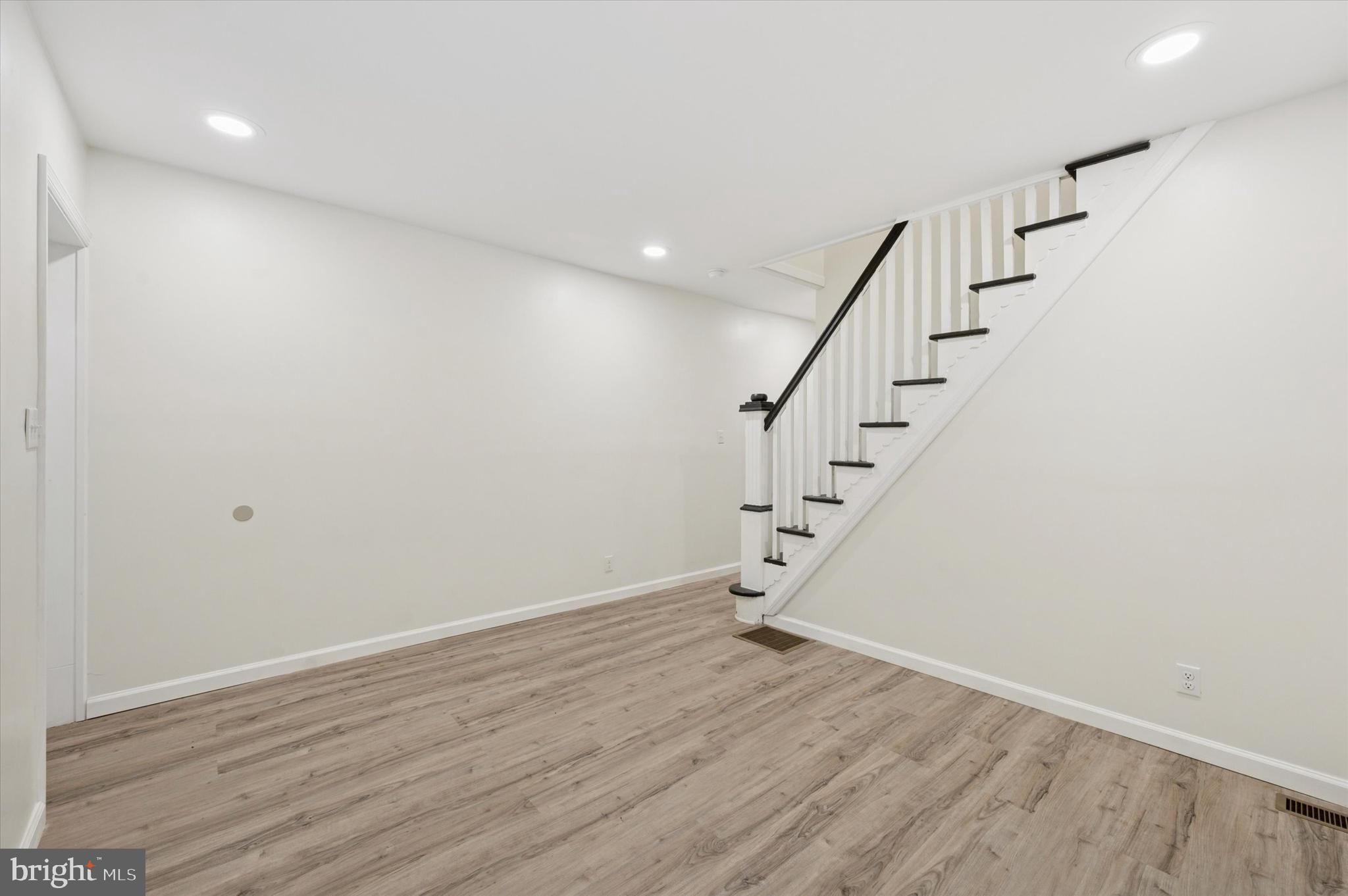 NEWBOLD - Residential