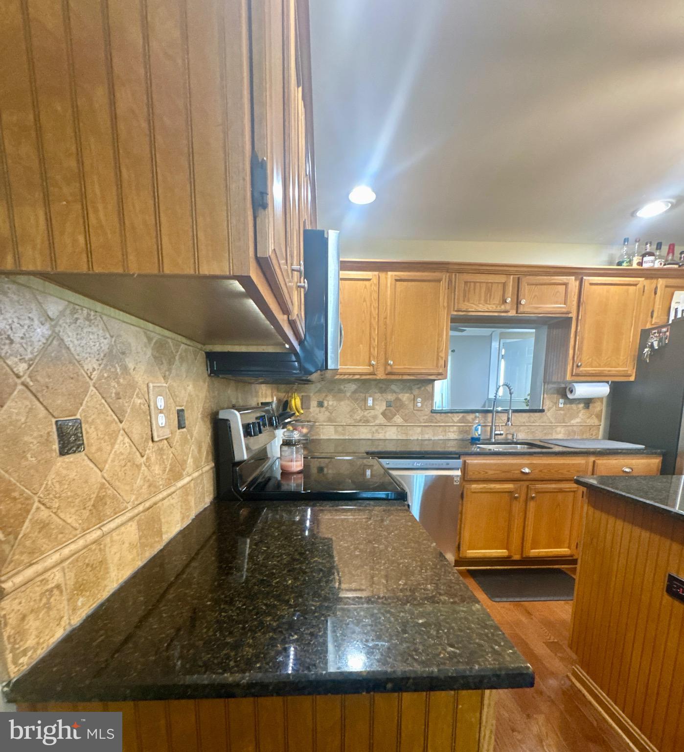 CANTERBURY WOODS - Residential