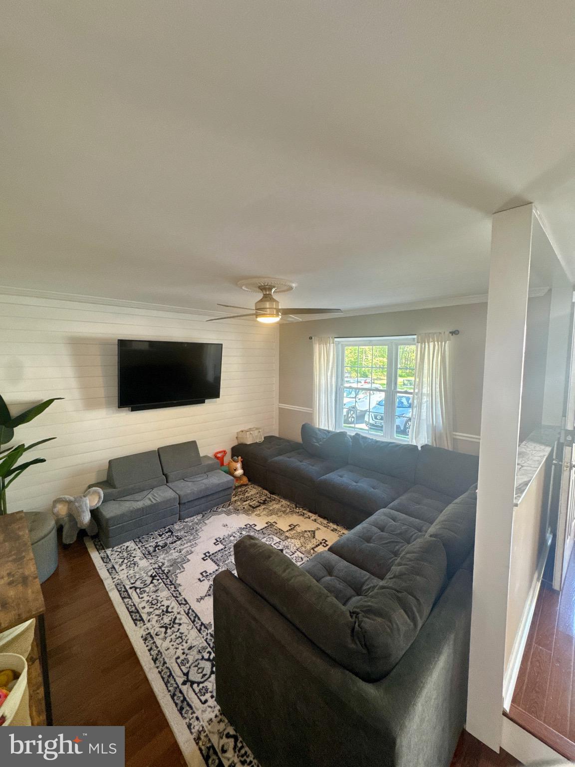 CANTERBURY WOODS - Residential