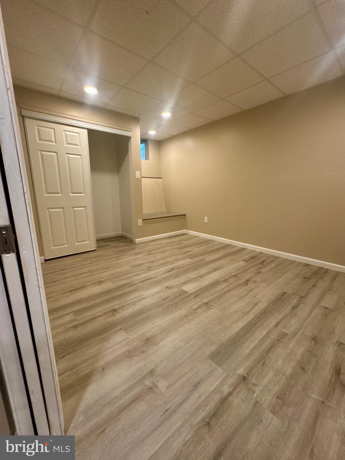 CANTERBURY WOODS - Residential