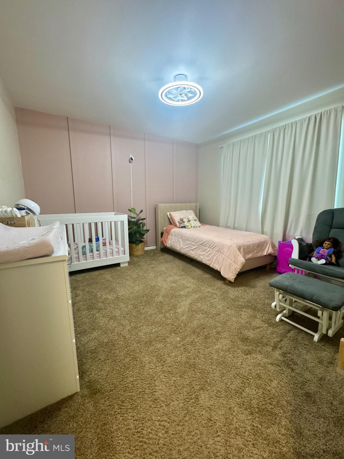 CANTERBURY WOODS - Residential