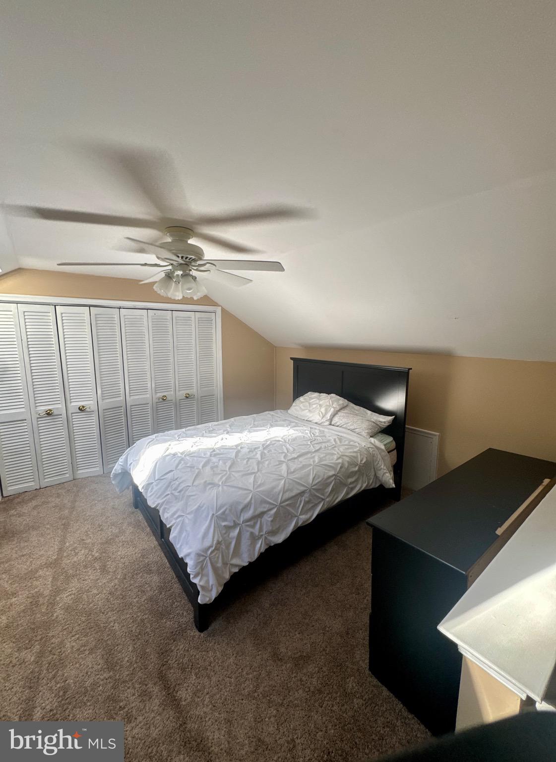 CANTERBURY WOODS - Residential