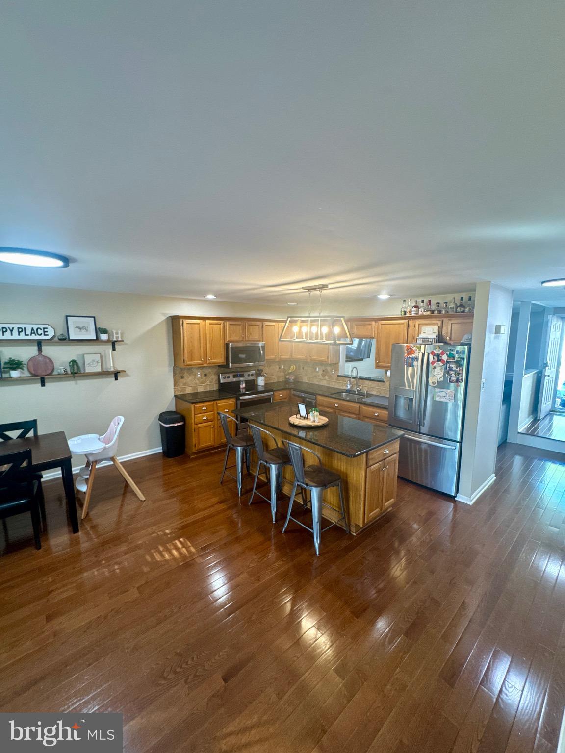 CANTERBURY WOODS - Residential