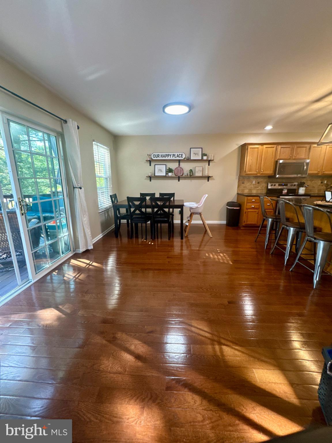 CANTERBURY WOODS - Residential