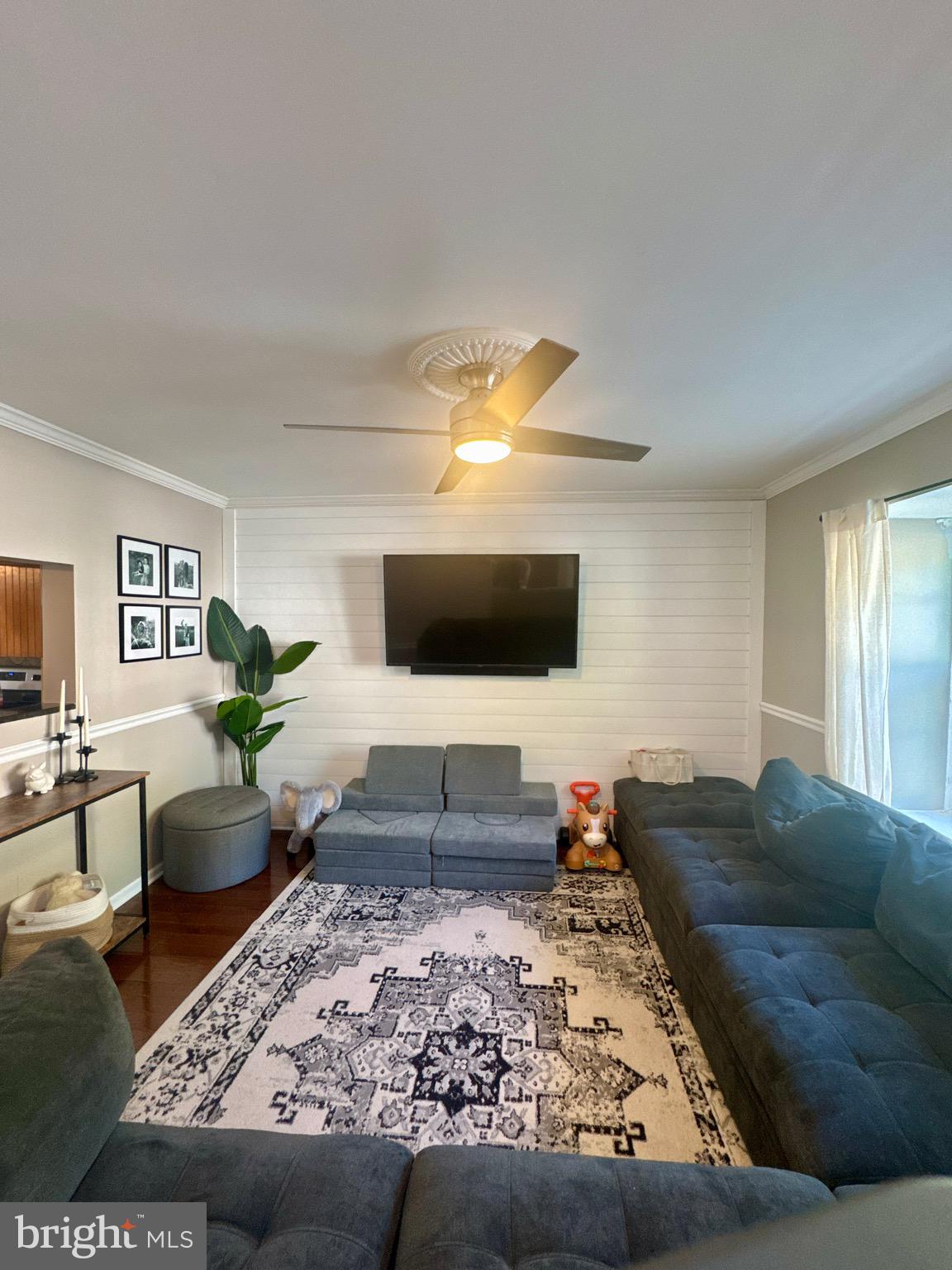 CANTERBURY WOODS - Residential