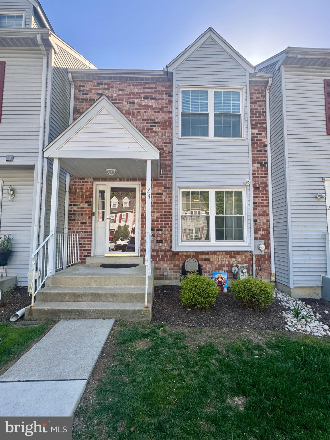 24 DANA COURT 24