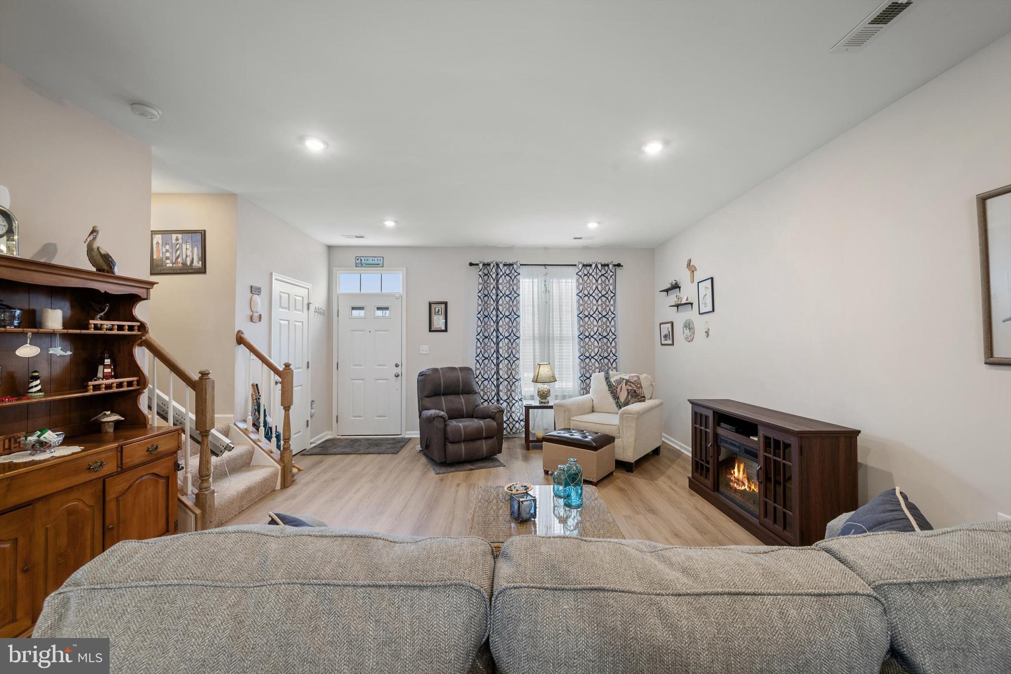 TOWNS AT BROOKS MANOR - Residential