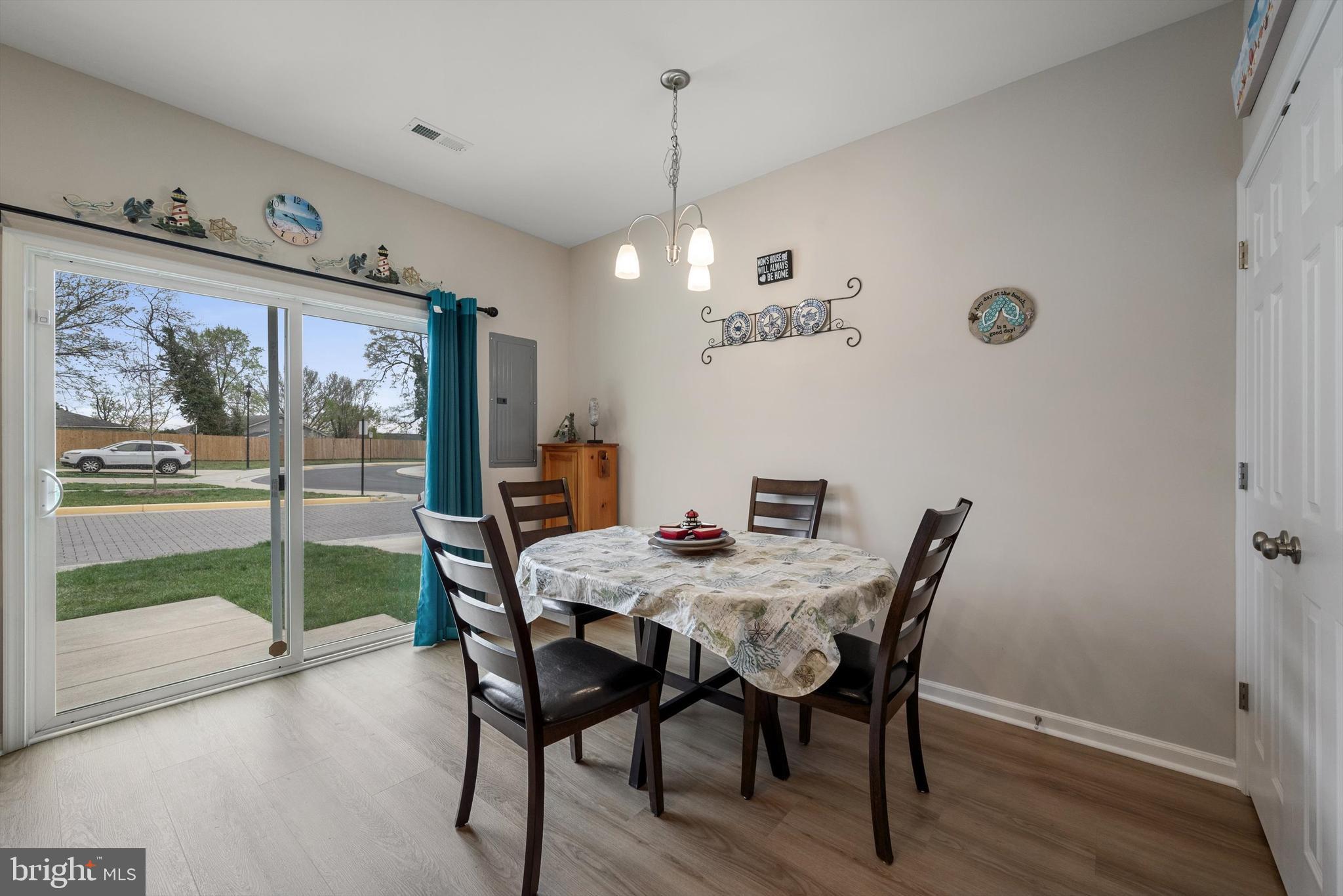 TOWNS AT BROOKS MANOR - Residential