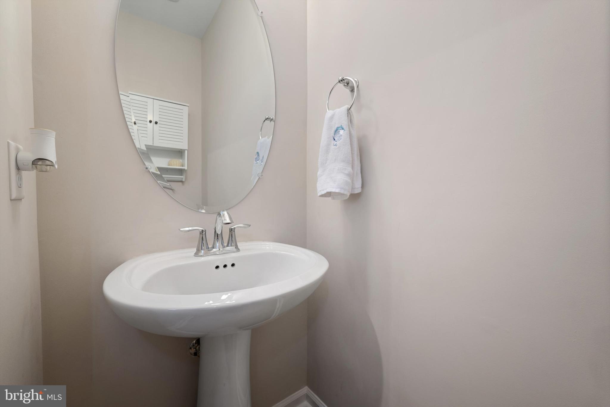 TOWNS AT BROOKS MANOR - Residential