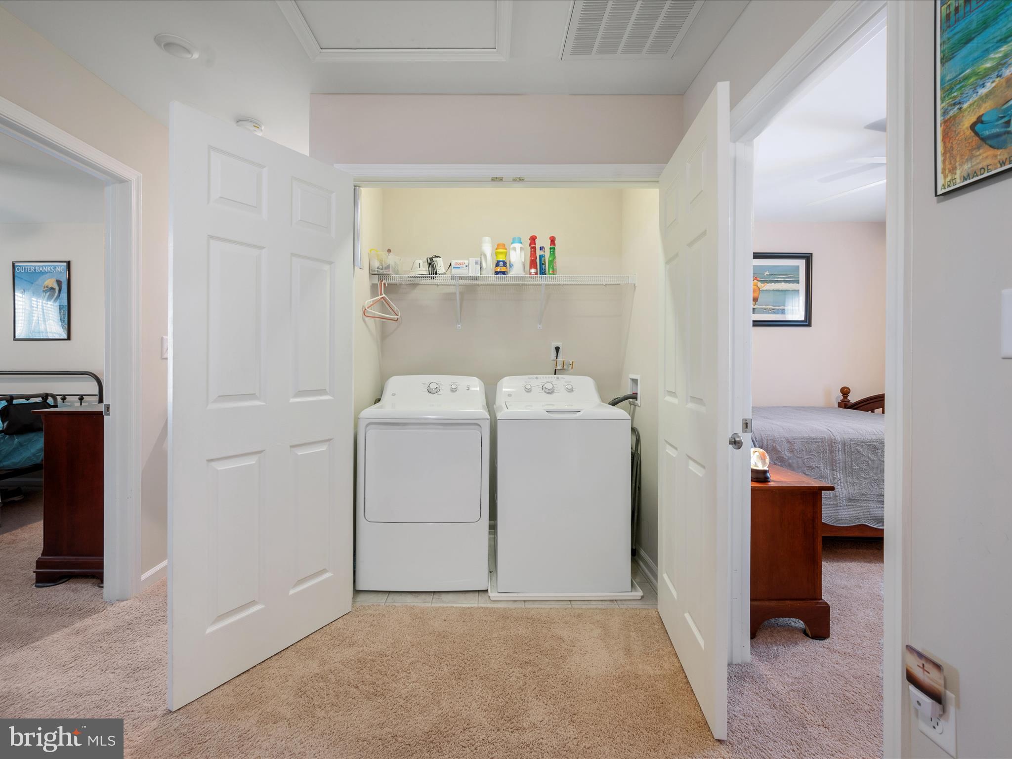 TOWNS AT BROOKS MANOR - Residential