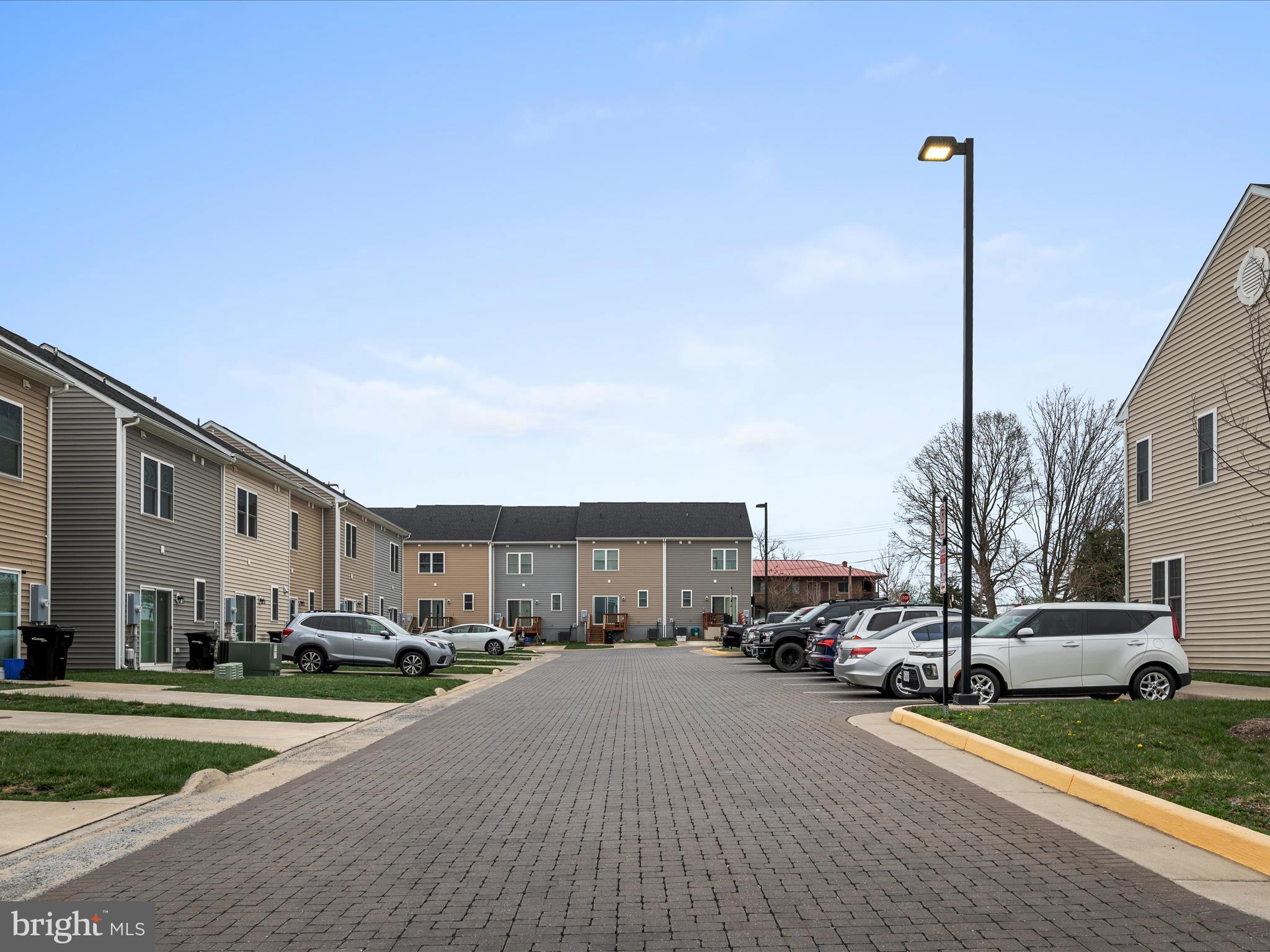 TOWNS AT BROOKS MANOR - Residential
