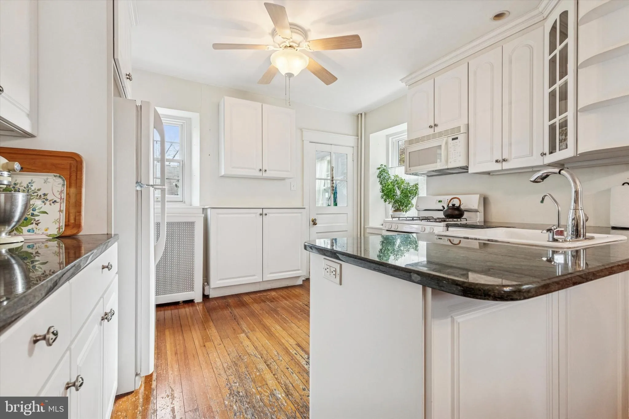 Philadelphia, Pennsylvania 19119, United States, 5 Bedrooms Bedrooms, ,3 BathroomsBathrooms,Residential,Coming Soon,218317