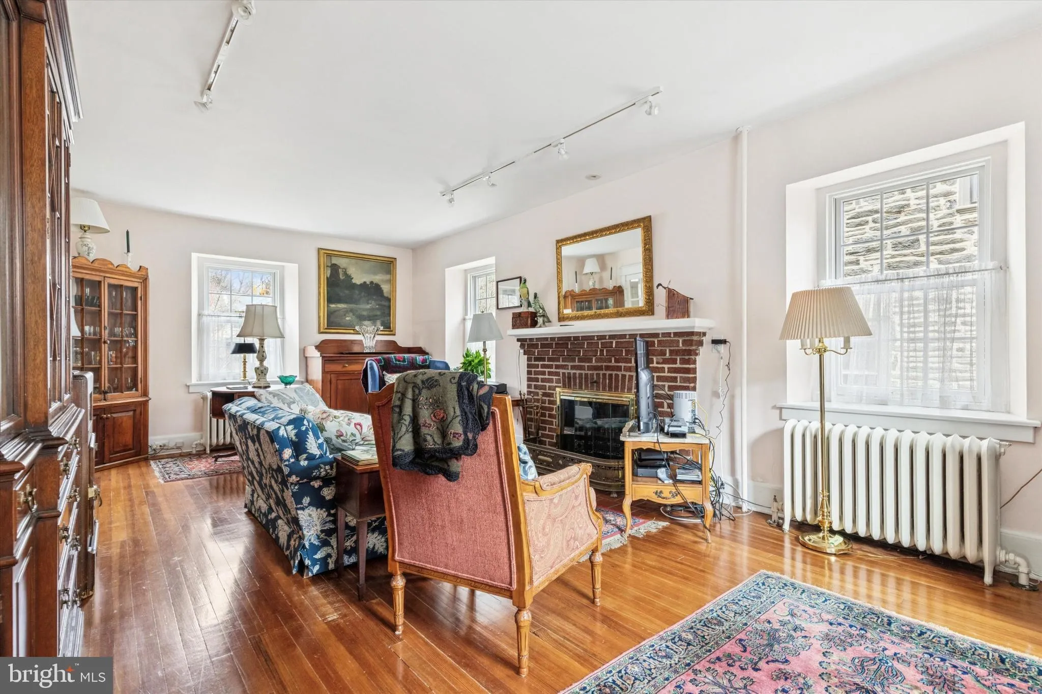 Philadelphia, Pennsylvania 19119, United States, 5 Bedrooms Bedrooms, ,3 BathroomsBathrooms,Residential,Coming Soon,218317