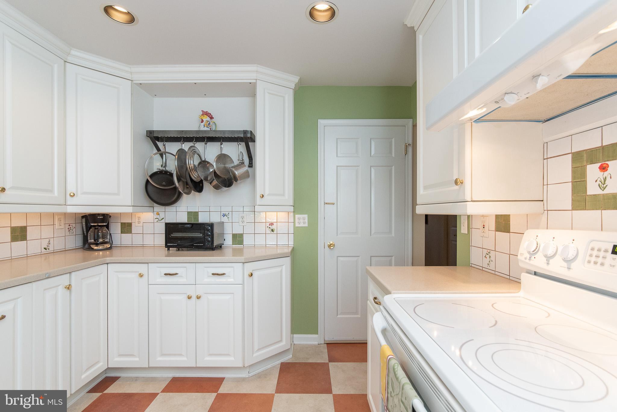 MARSHALEE ESTATES - Residential