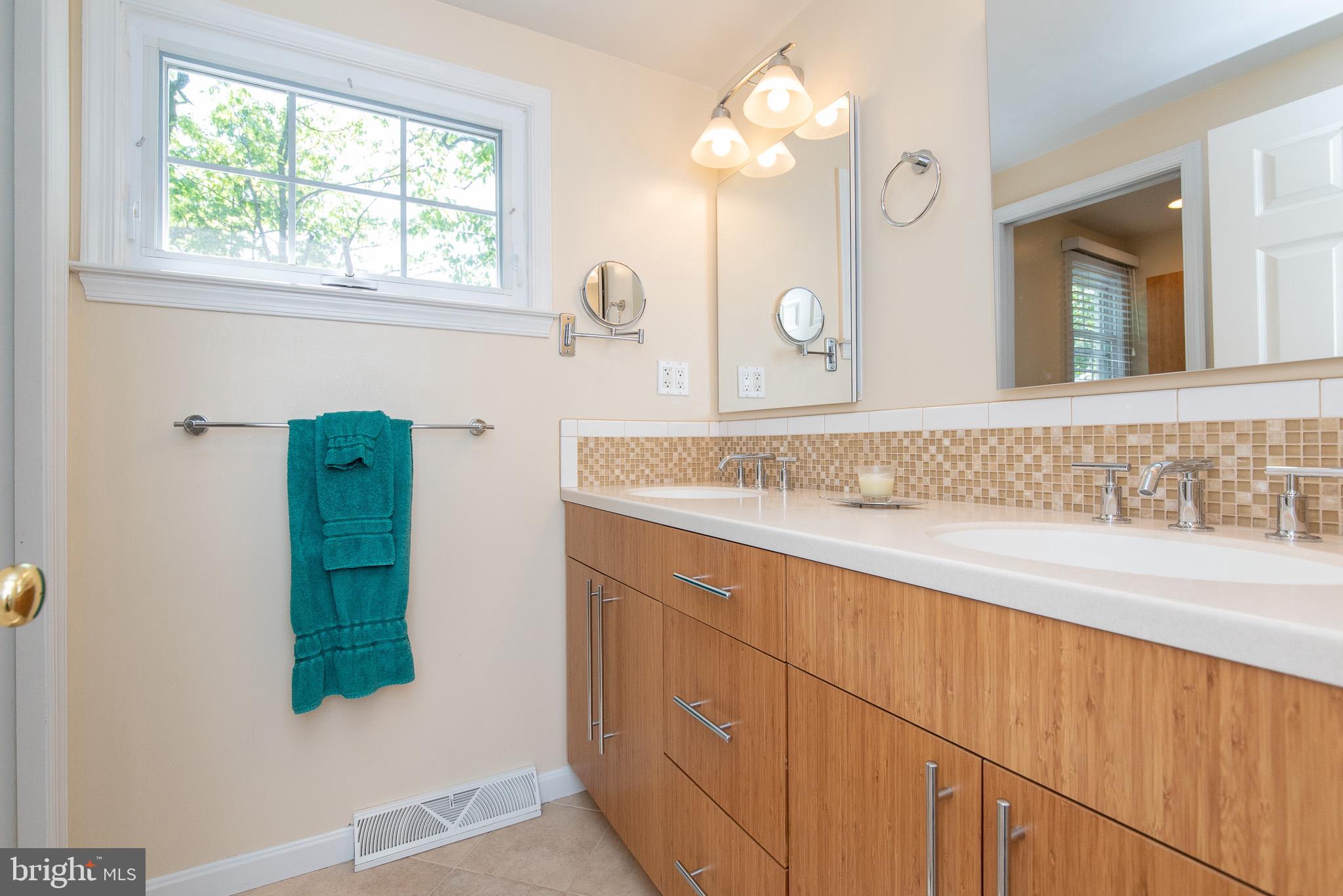 MARSHALEE ESTATES - Residential