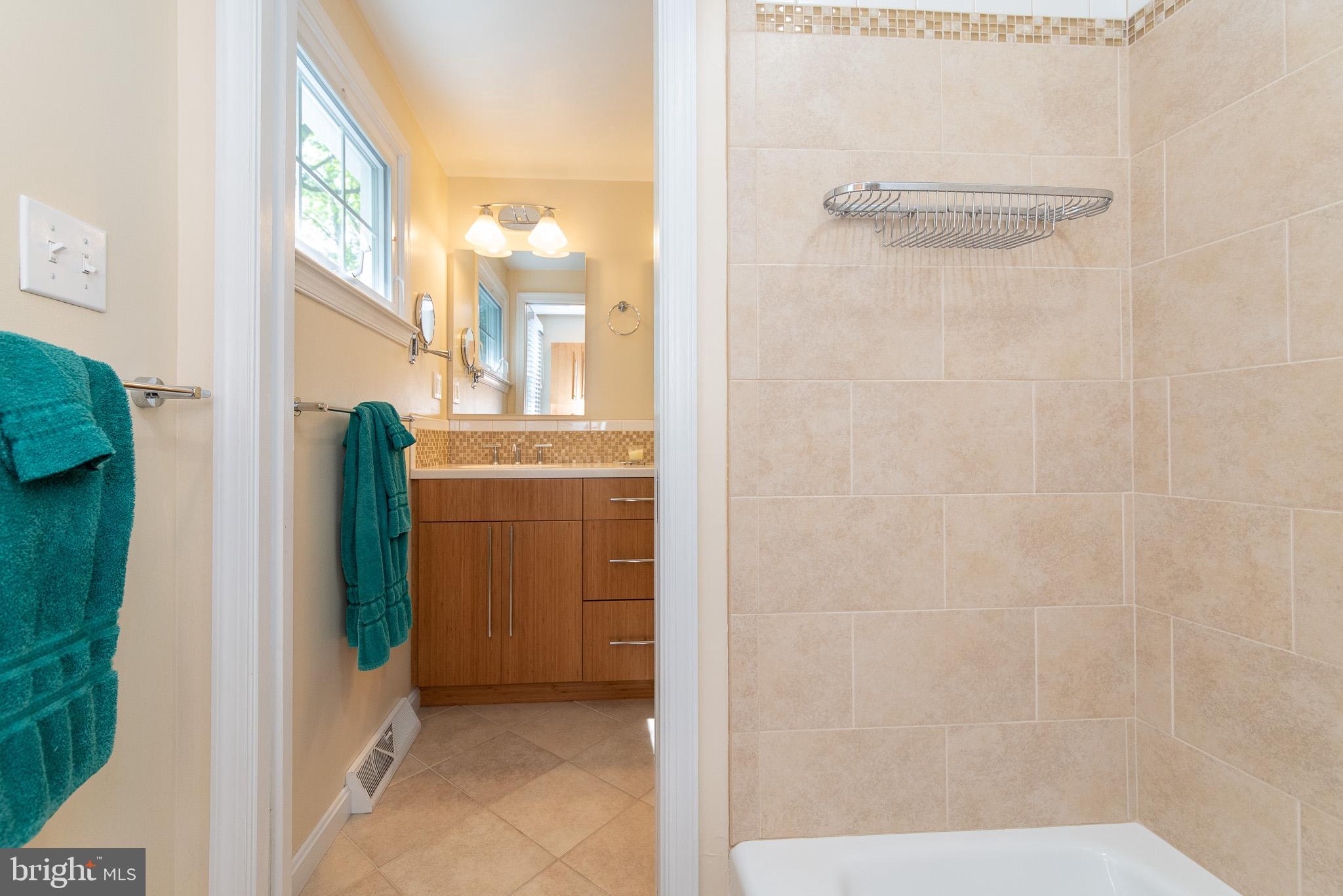 MARSHALEE ESTATES - Residential