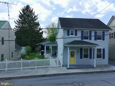 Homes For Sale - 12997 Main Street St<br/> FORT LOUDON, PA 17224