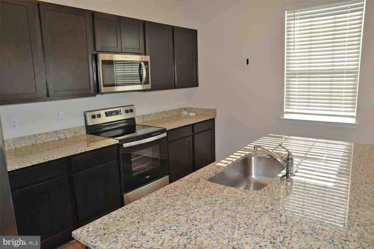 MAGNOLIA SPRINGS - Residential Lease