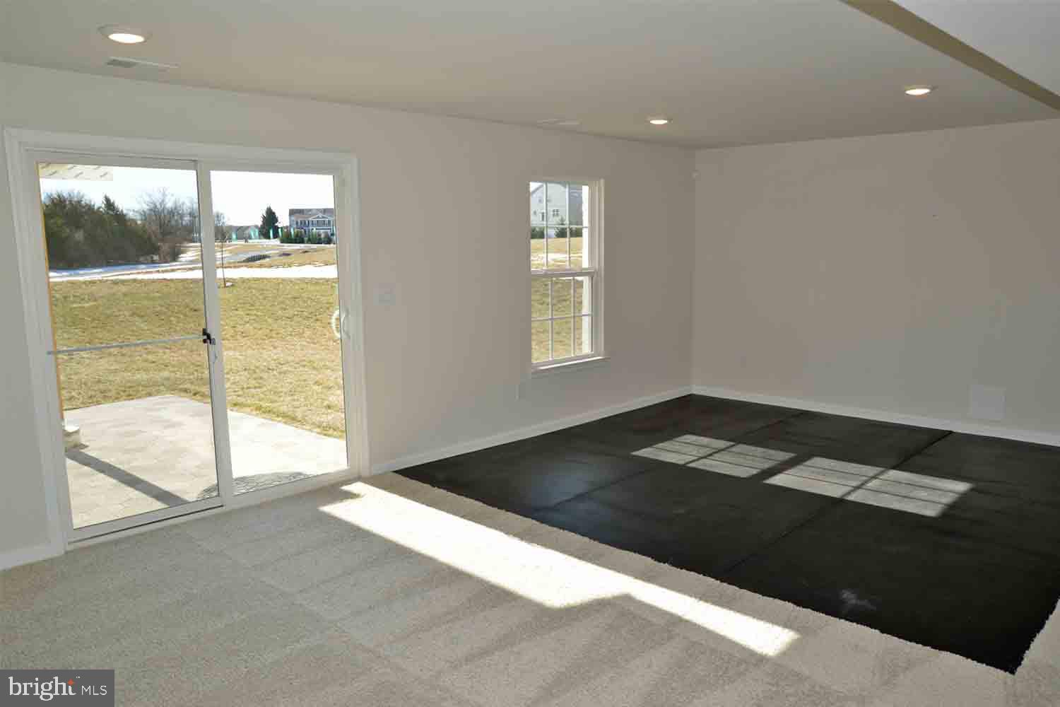 MAGNOLIA SPRINGS - Residential Lease