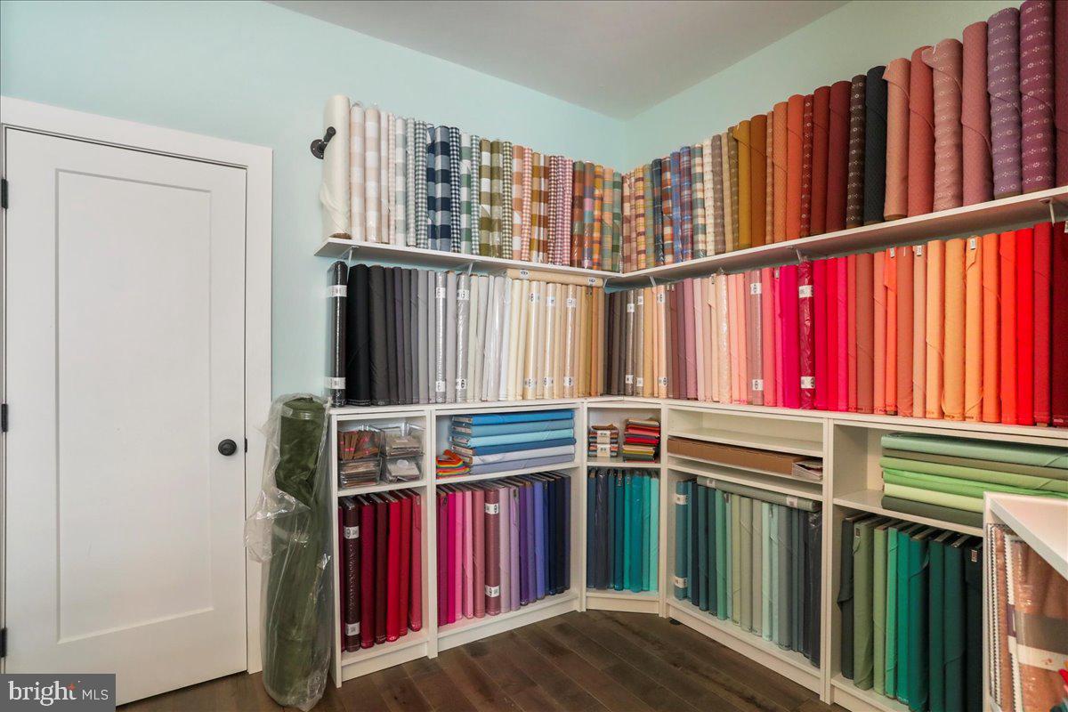 ROCK HILL ESTATES - Residential