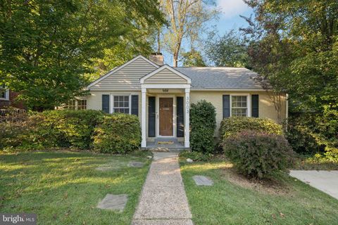Photo of 3003 Dawson Avenue, SILVER SPRING, MD 20902 (MLS # MDMC2197910) Photo of 3003 Dawson Avenue, SILVER SPRING, MD 20902 (MLS # MDMC2197910)