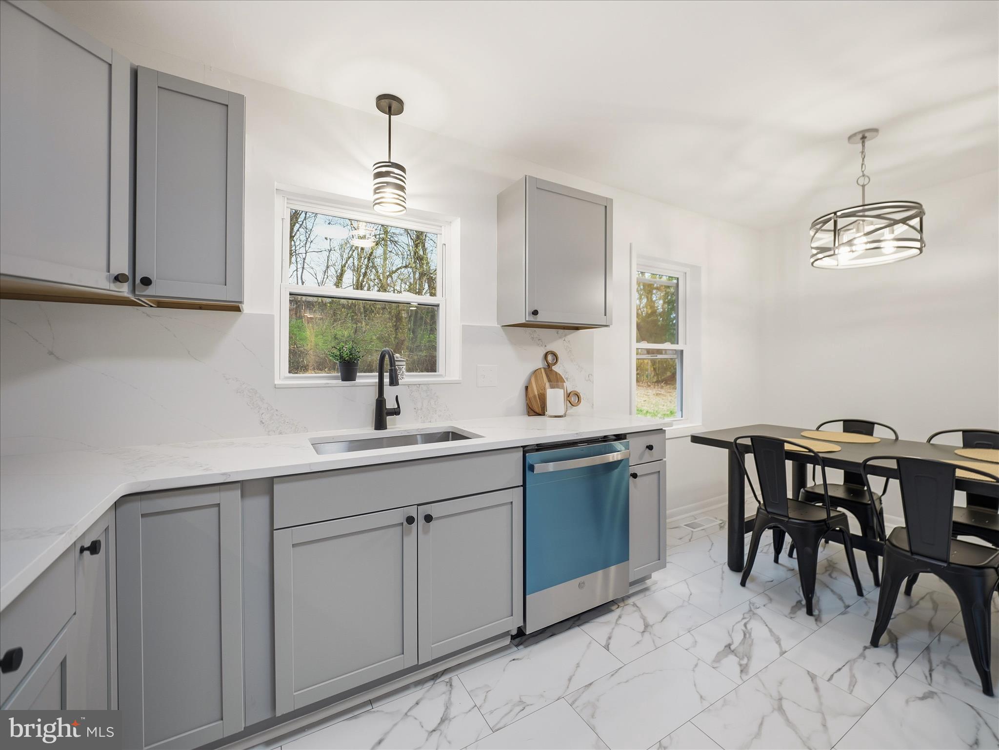 OAK RIDGE - Residential