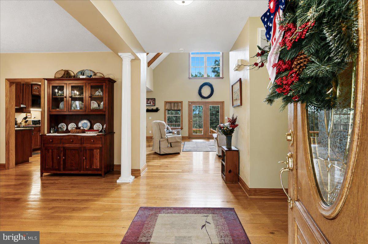816 GREAT LAKE DRIVE