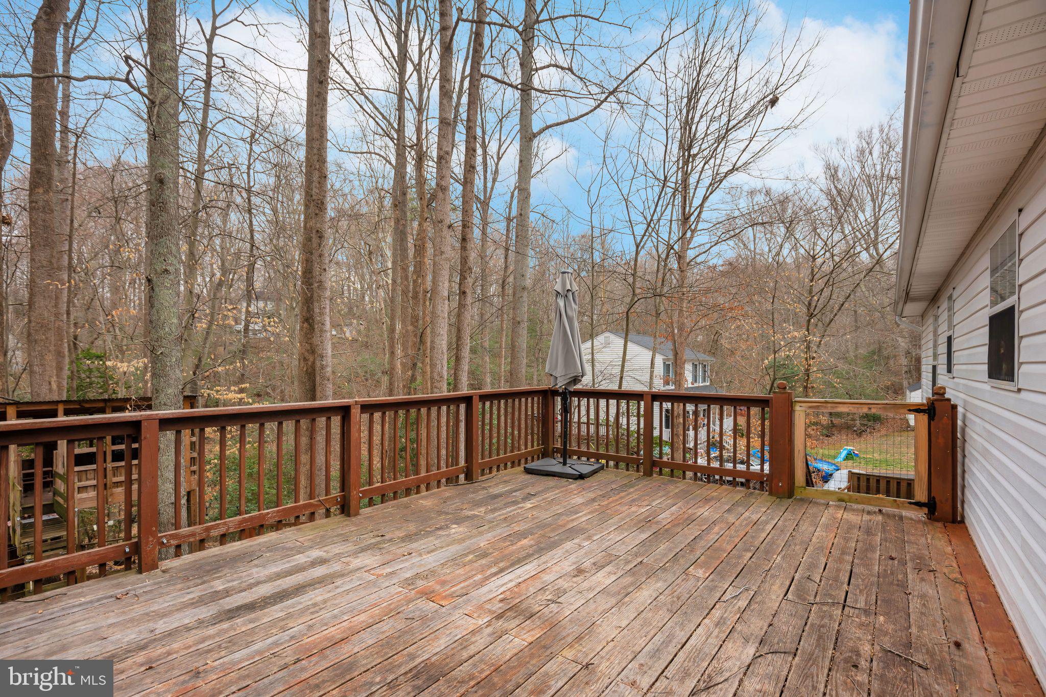 SUMMITT HILL - Residential