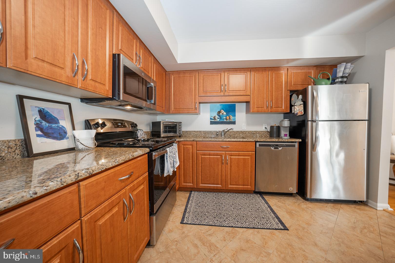 VALLEY STREAM - Residential