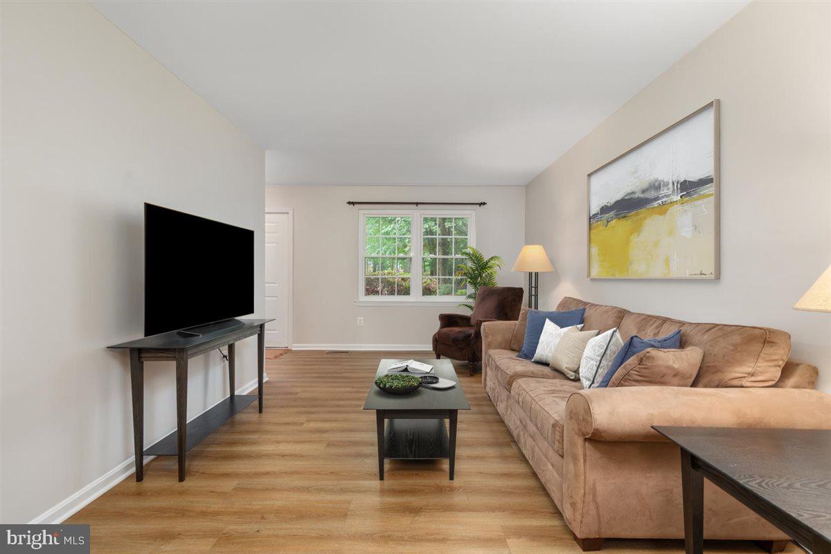 SADDLER OAKS - Residential