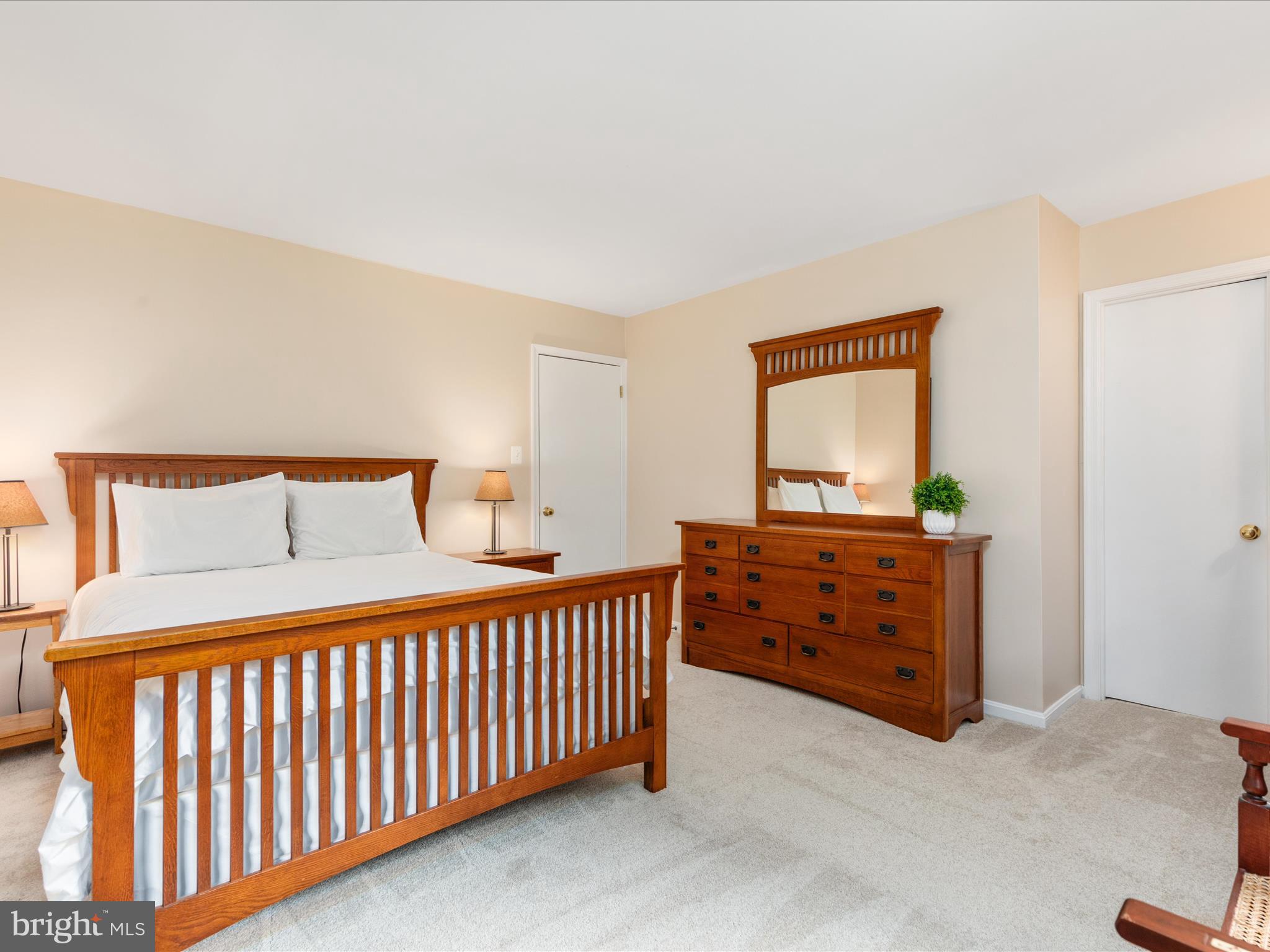 SADDLER OAKS - Residential