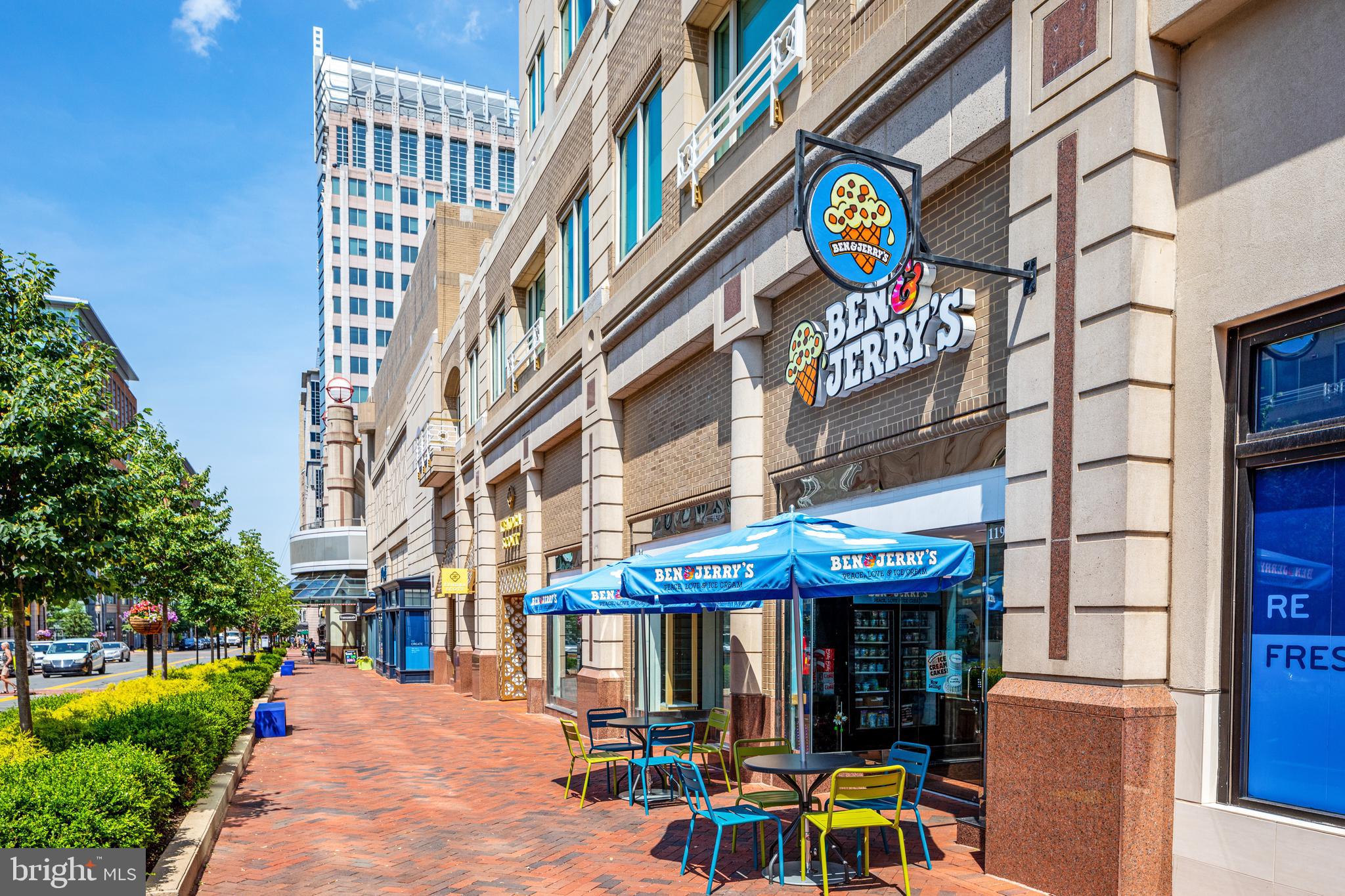 SADDLER OAKS - Residential