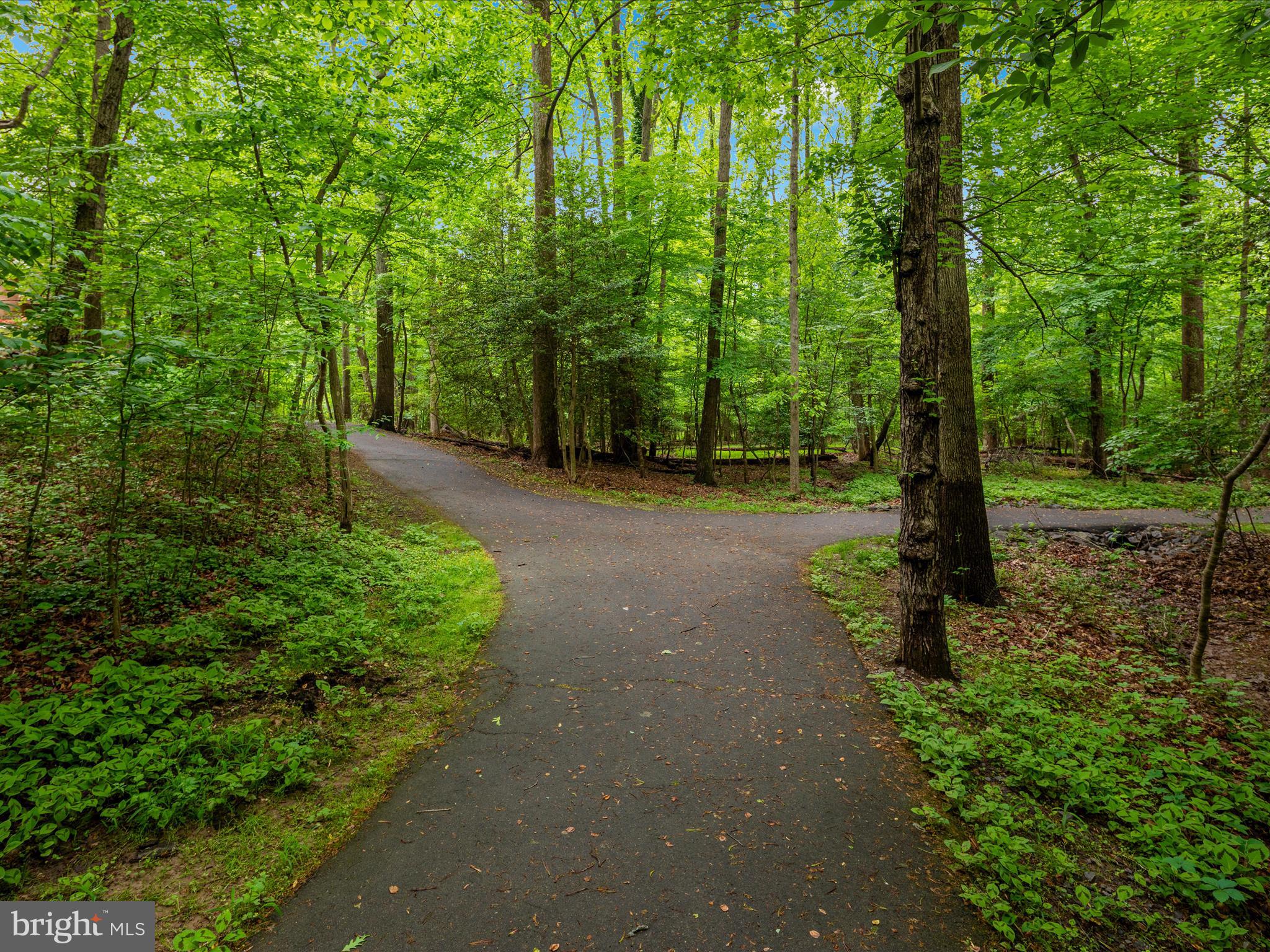 SADDLER OAKS - Residential
