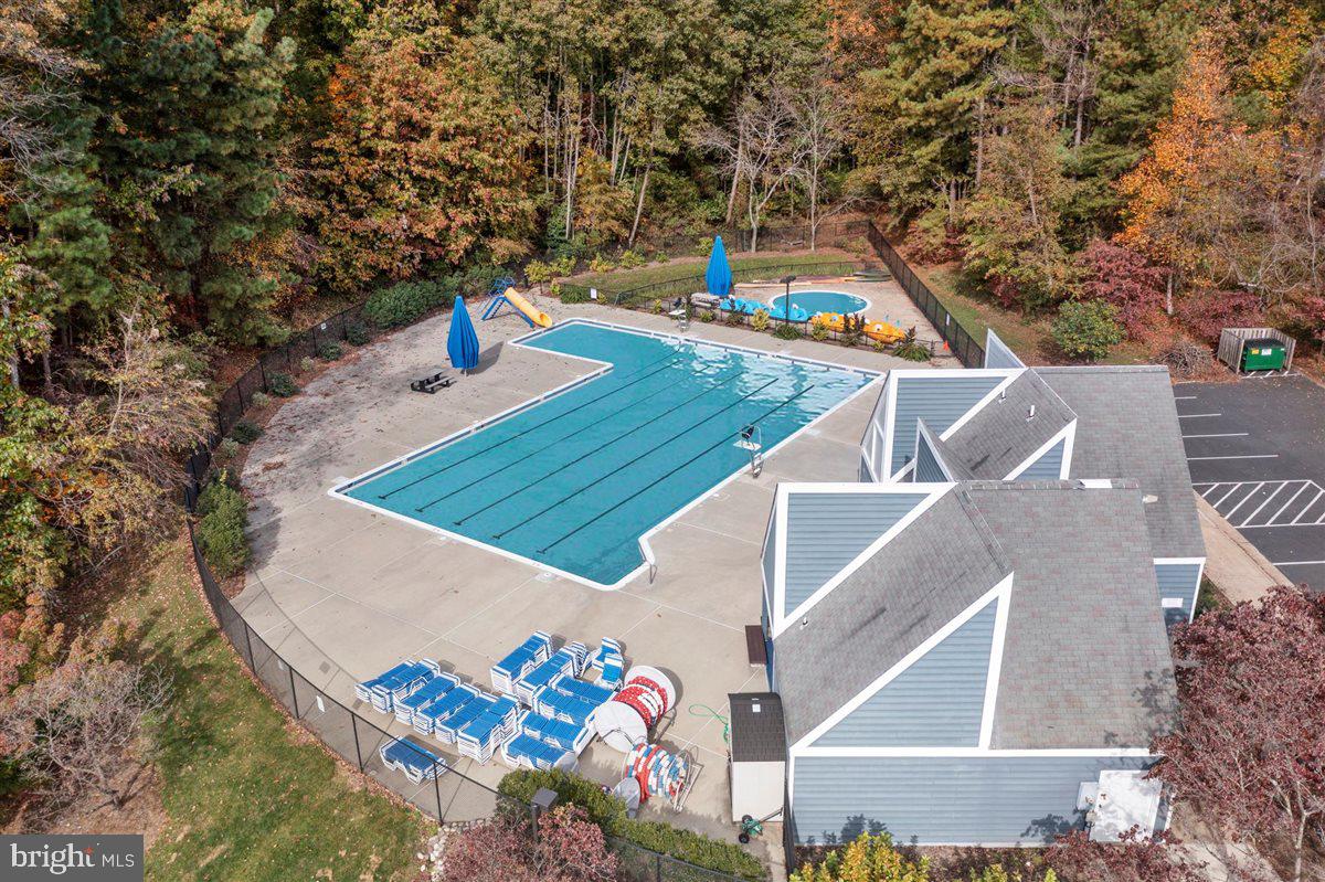 SADDLER OAKS - Residential