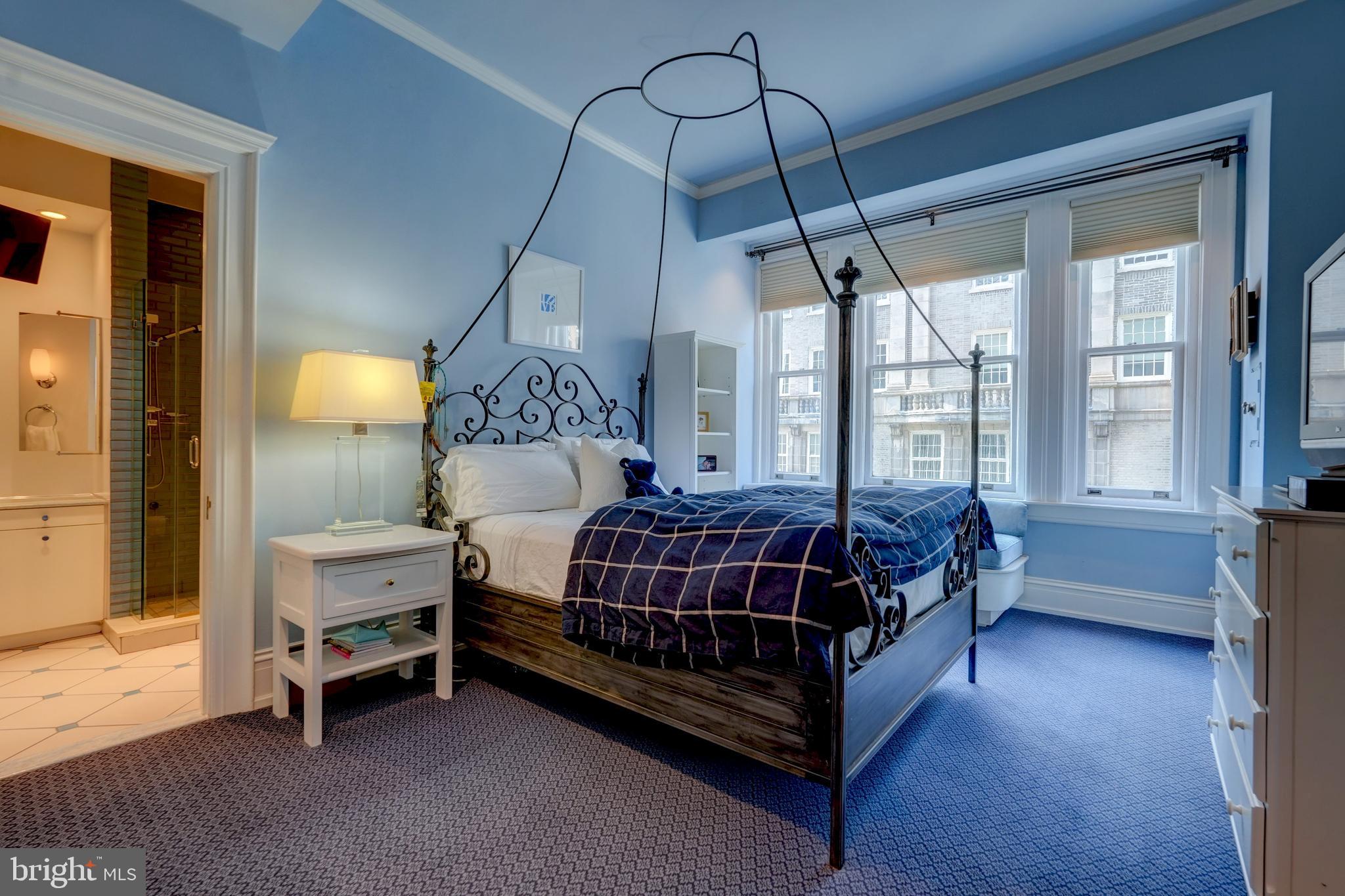 RITTENHOUSE SQUARE - Residential