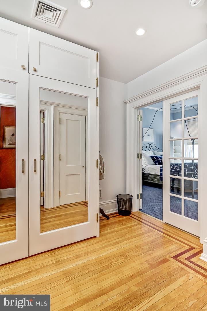 RITTENHOUSE SQUARE - Residential