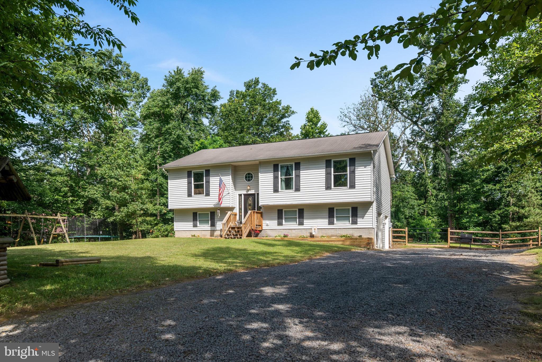 779 WESTERN LANE