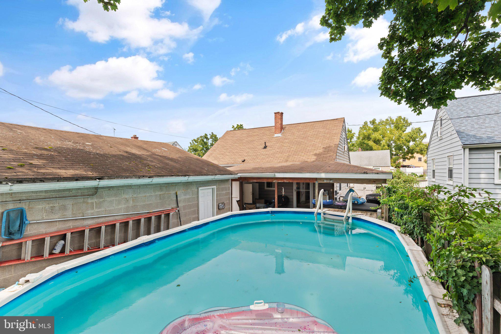 WILLOW SPRING PARK - Residential