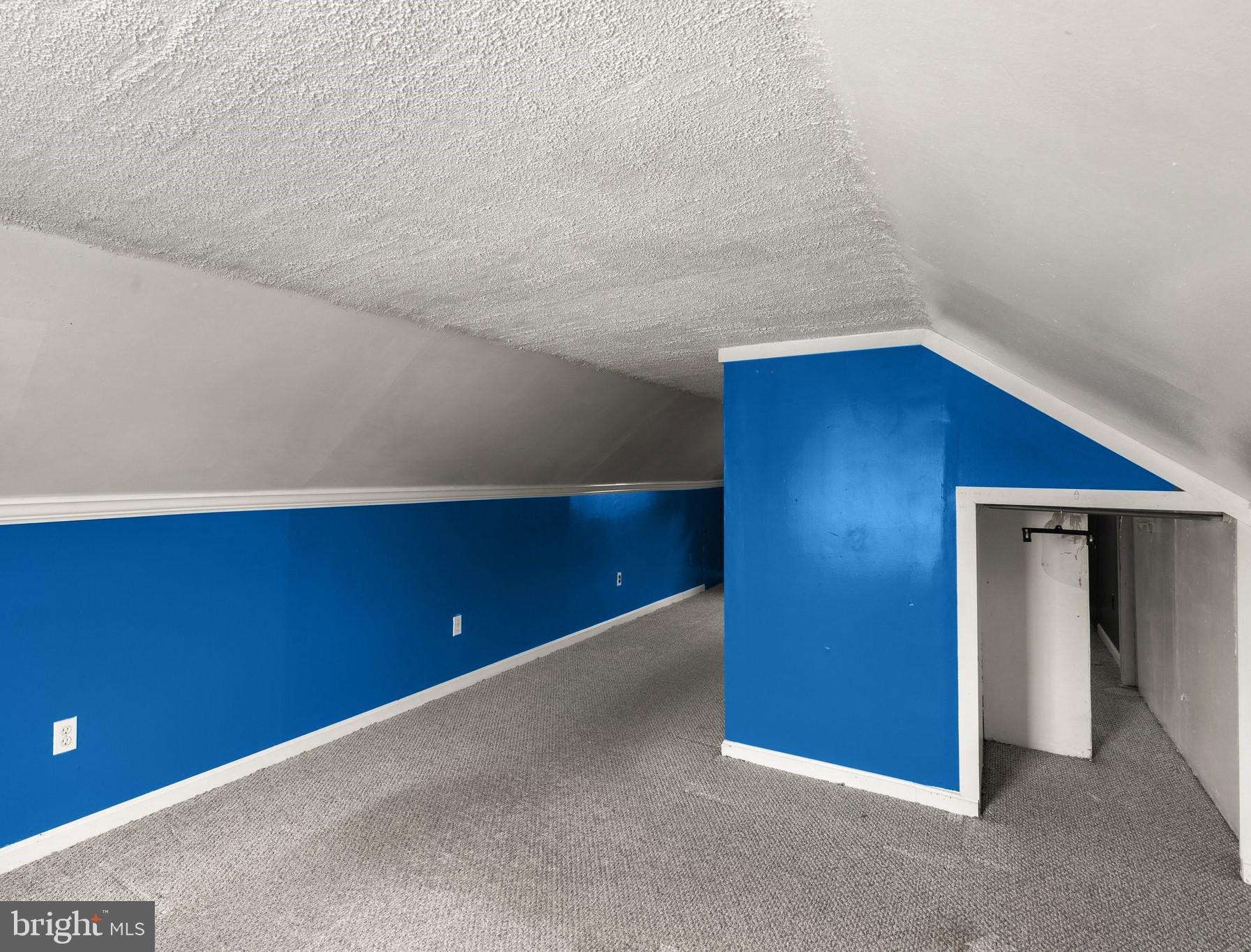 WILLOW SPRING PARK - Residential