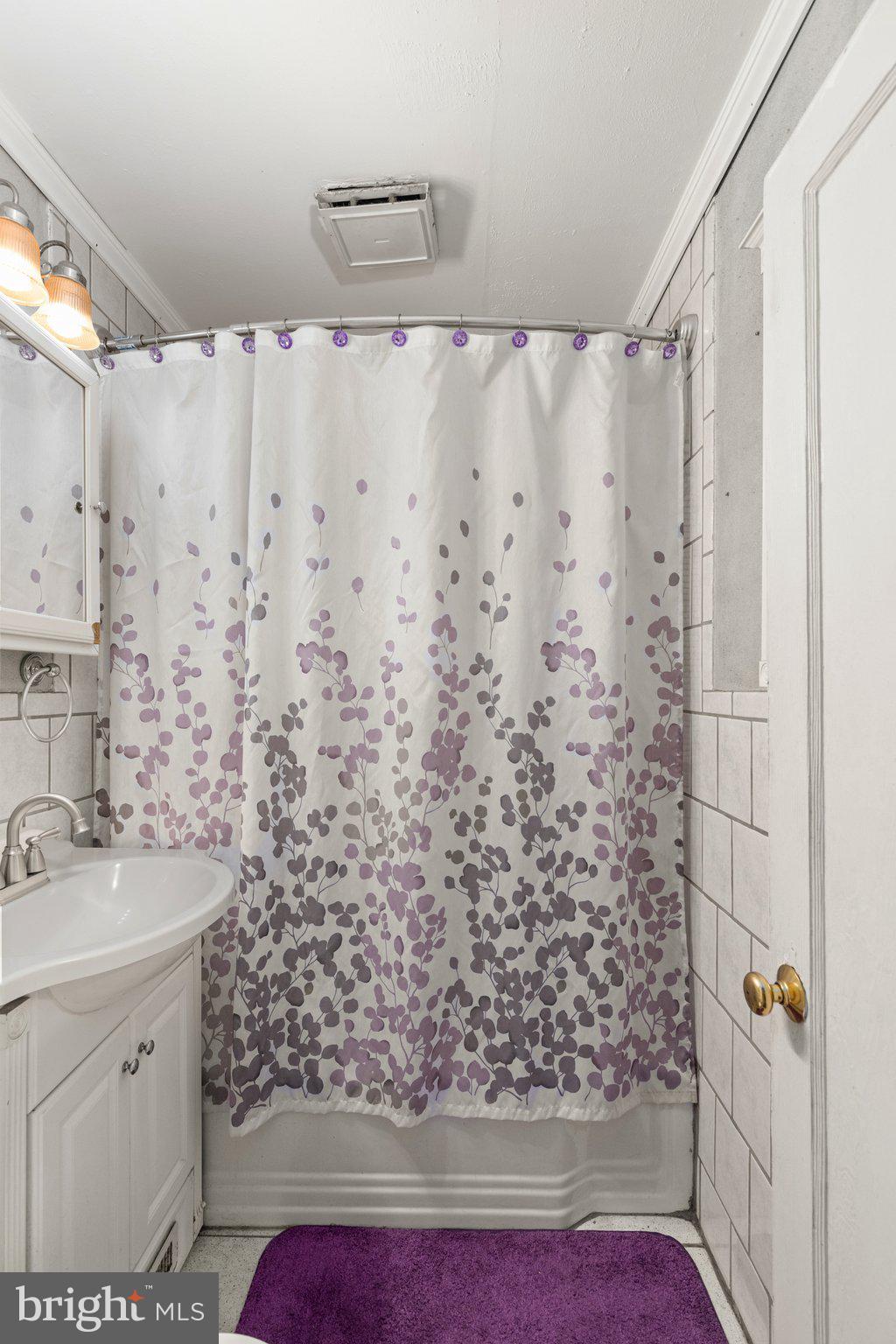 WILLOW SPRING PARK - Residential